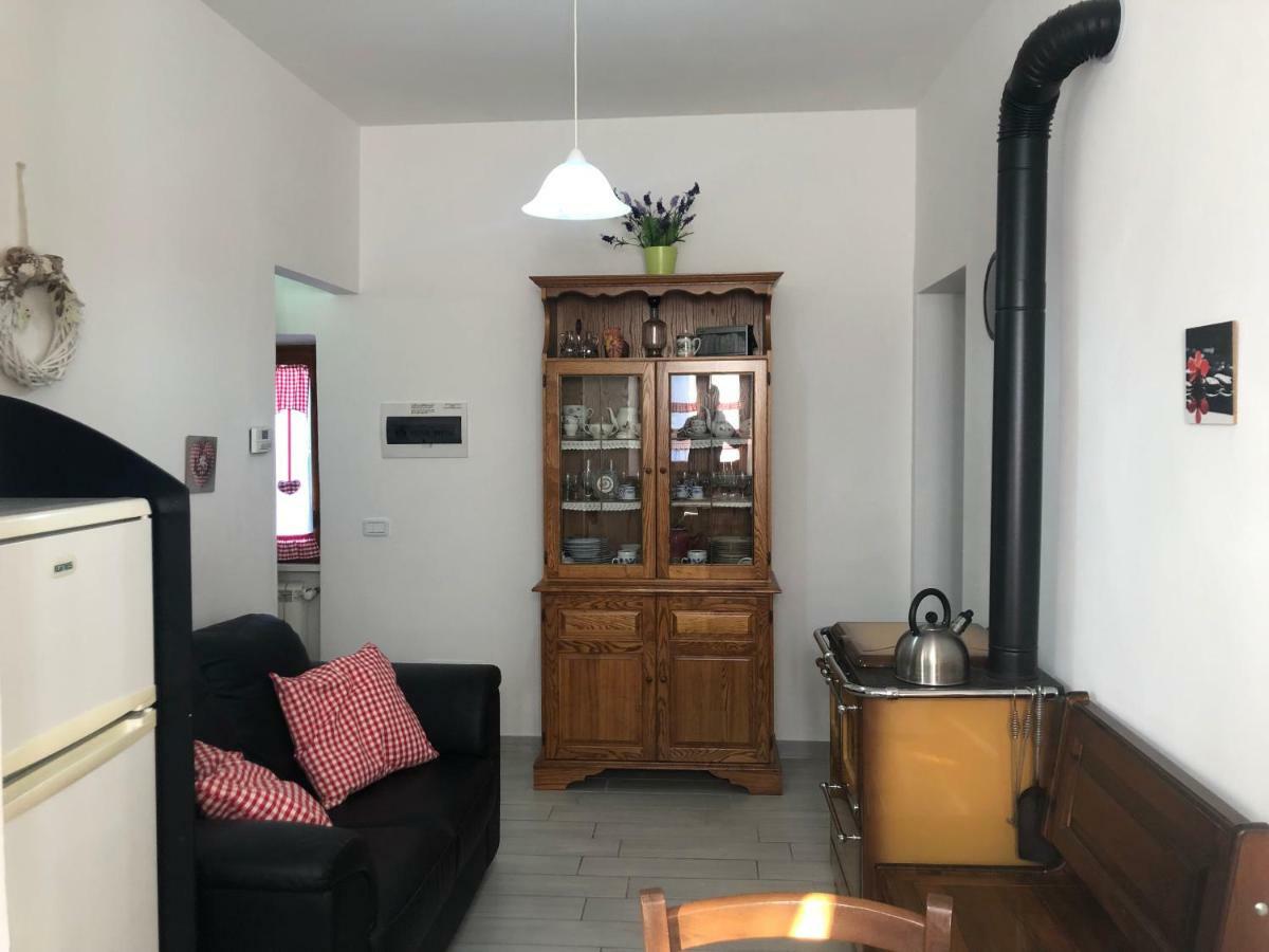 Vivo dʼOrciaLa Casa Di Nena公寓 外观 照片
